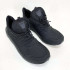 Чоловічі кросівки чорні з щільного текстилю з поліуретановою підошвою 42 розмір Чоловічі кросівки чорні з щільного текстилю з поліуретановою підошвою 42 розмір