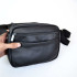 Стильна чоловіча сумка-месенджер із натуральної шкіри флотар, чорного кольору, чоловічі сумки через плече 
