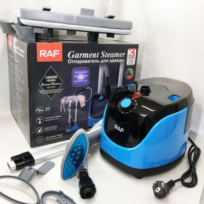 Відпарювач вертикальний для одягу зі стійкою RAF R.3038 1800 W. Колір: синій 
