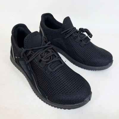 Літні кросівки з сіткою чорні 43р 27.5см для спорту та повсякденного носіння Літні кросівки з сіткою чорні 43р 27.5см для спорту та повсякденного носіння