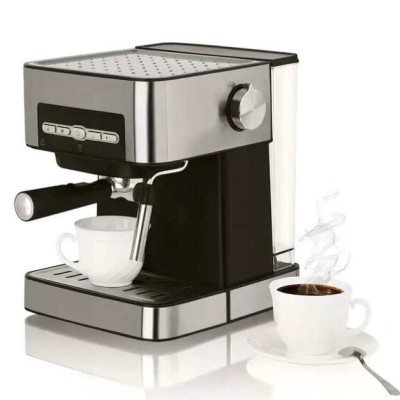 Кавомашина напівавтоматична універсальна Crownberg CB-1566 1000Вт з капучинатором 