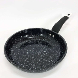 Сковорода UNIQUE UN-5134 22 см без кришки, стійка до подряпин та сколів сковорода, з антипригарним покриттям