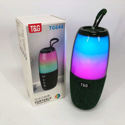 Портативна колонка TG644 5W з RGB підсвічуванням та ремінцем, Бездротова колонка потужна. Колір: зелений 
