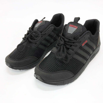 Літні кросівки чорного кольору розмір 46 із сітки українського виробництва 